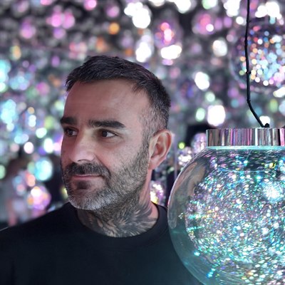 Portrait de Julien Jimenez, consultant en référencement naturel
